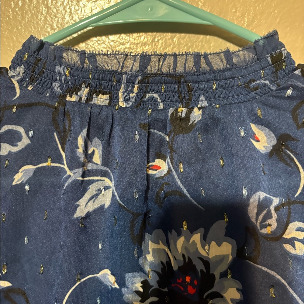 WHBM Navy Sheer Sleeve Floral Blouse Size 2 - Picture 10 of 14